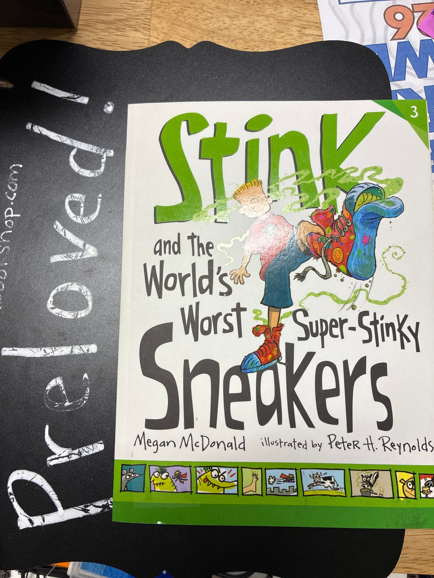 Preloved: Stink and the World's Worst Super-Stinky Sneakers
