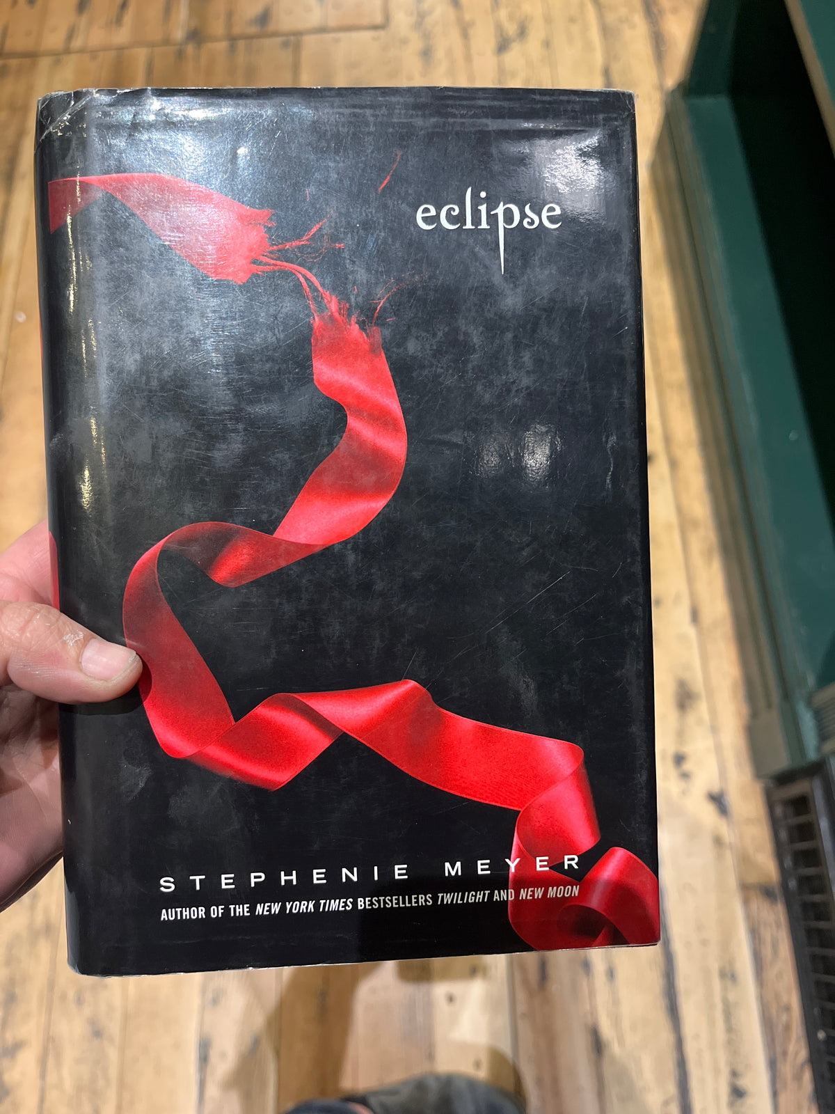 Preloved: Eclipse (Twilight)