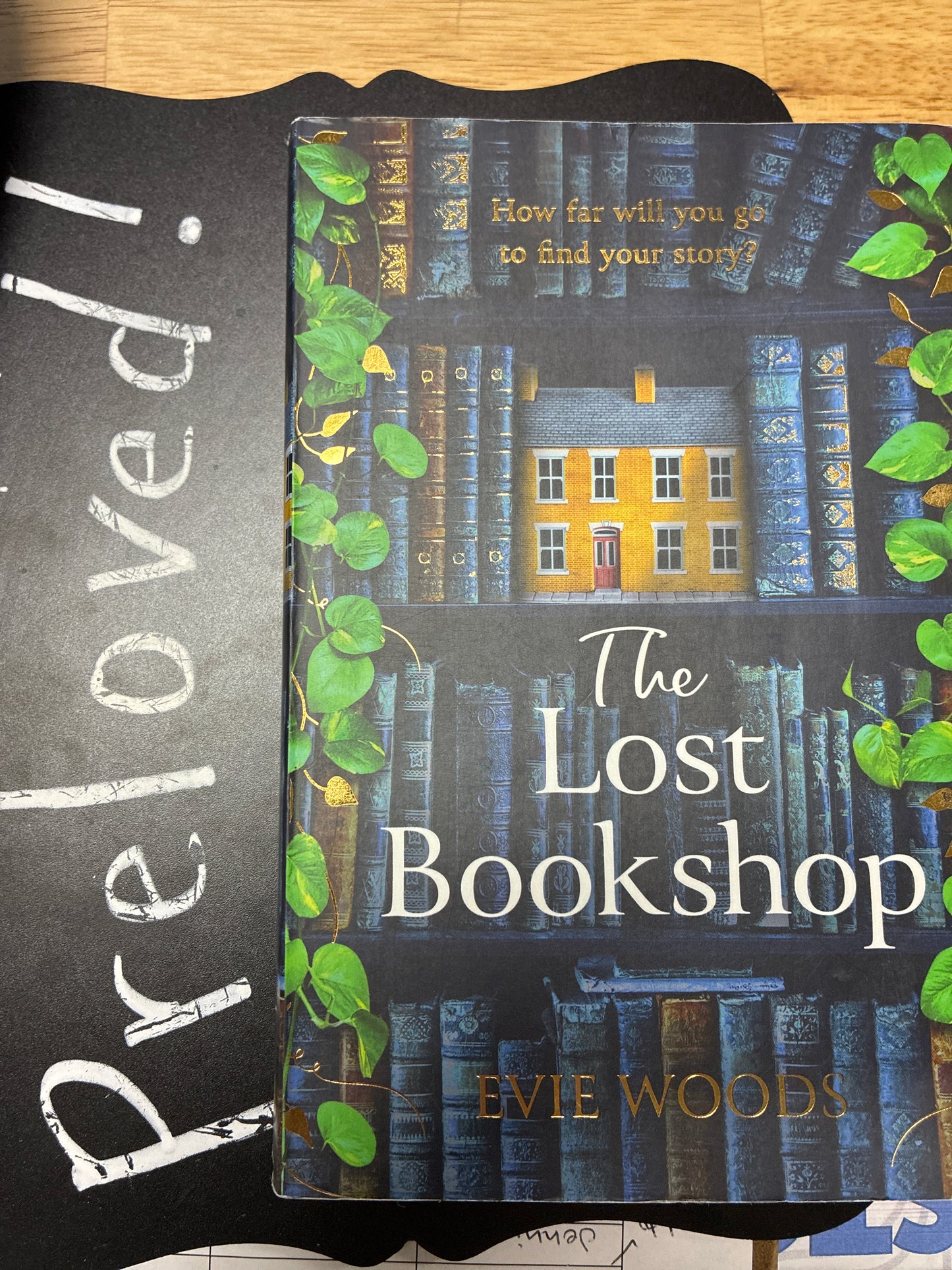 Preloved: The Lost Bookshop: The most charming and uplifting novel for 2024 and the perfect gift for book lovers! (Copy)