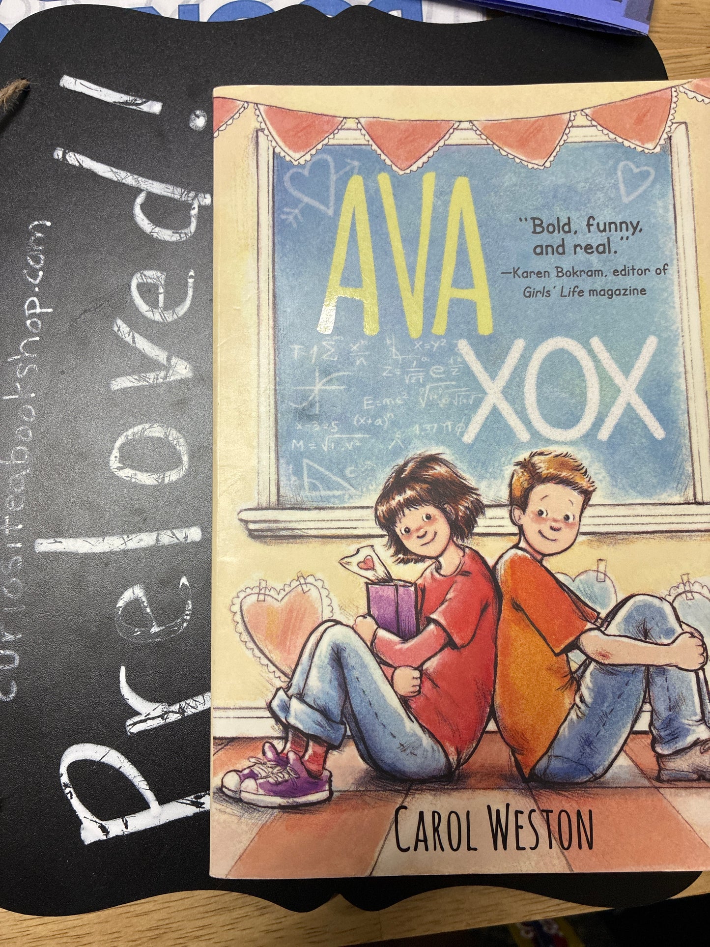 Preloved: Ava XOX (Ava and Pip, 3)