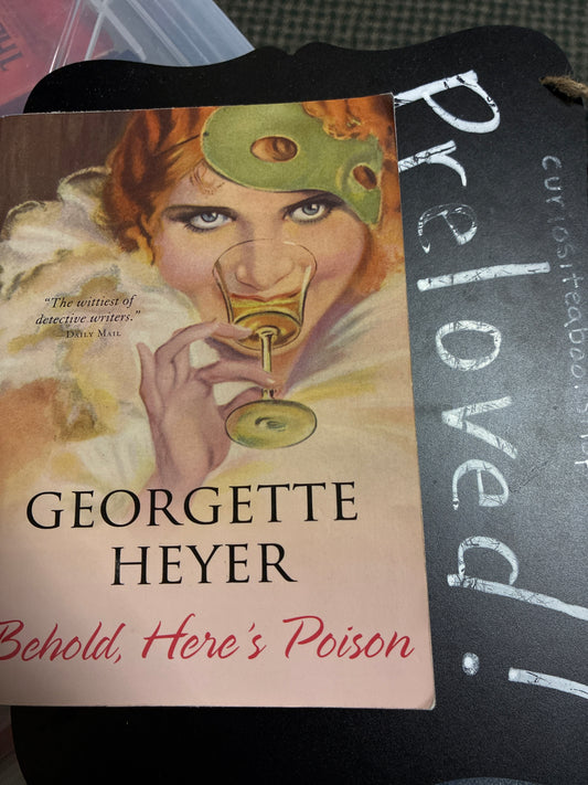 Preloved: Behold, Here's Poison (Country House Mysteries, 5)