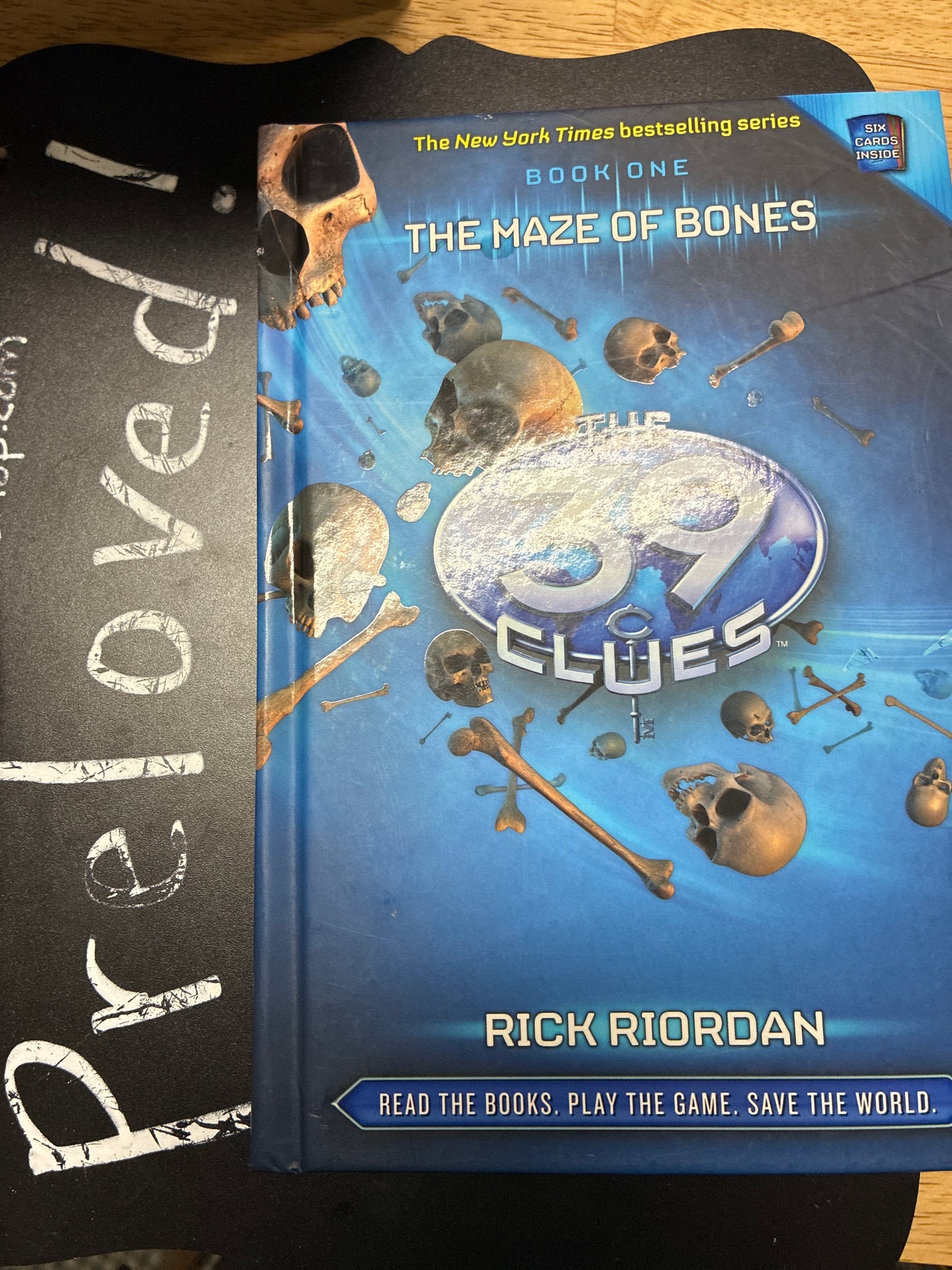 Preloved: The Maze of Bones