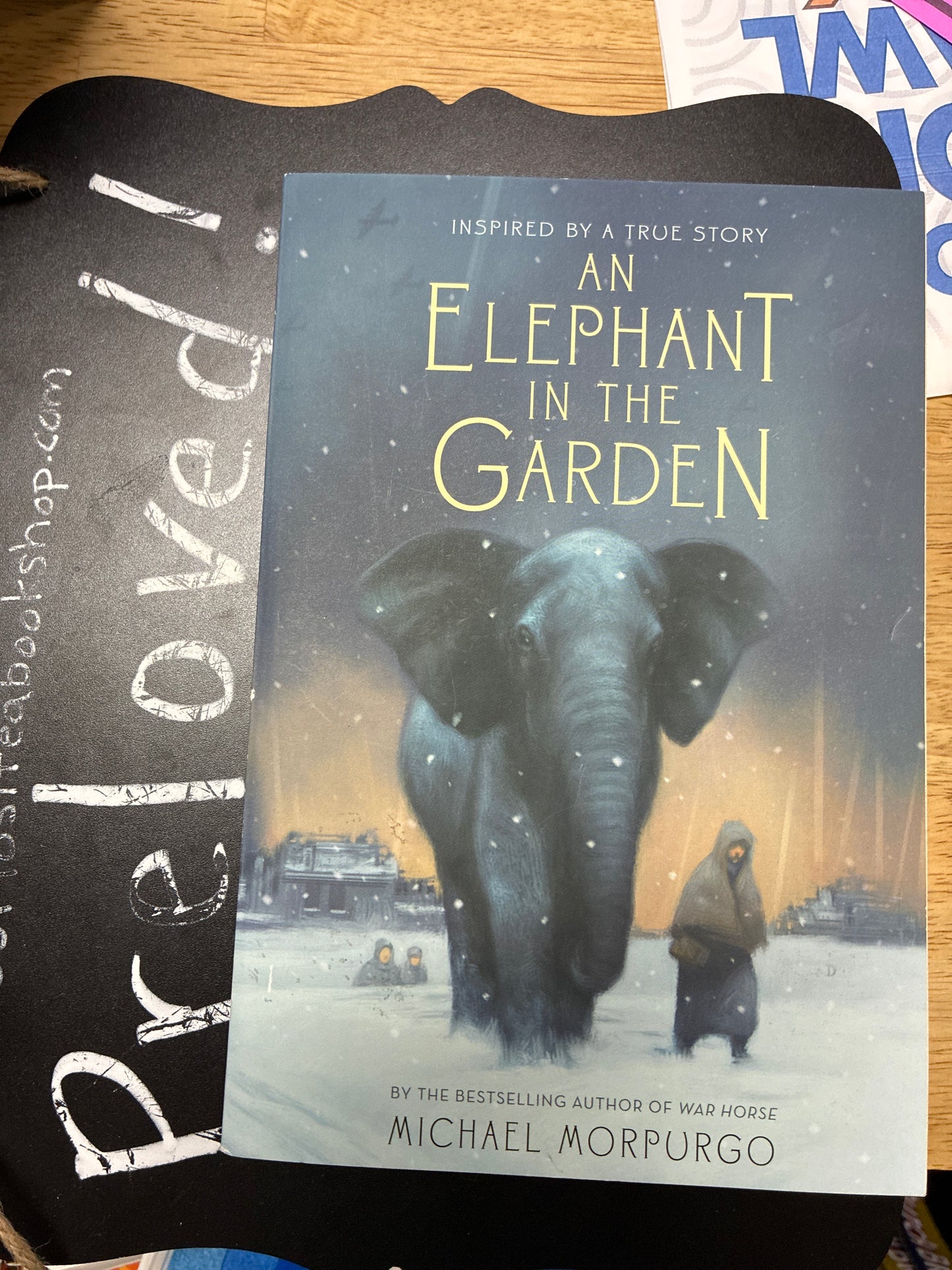 Preloved: An Elephant in the Garden: Inspired by a True Story