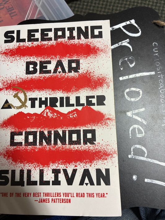 Preloved: Sleeping Bear: A Thriller