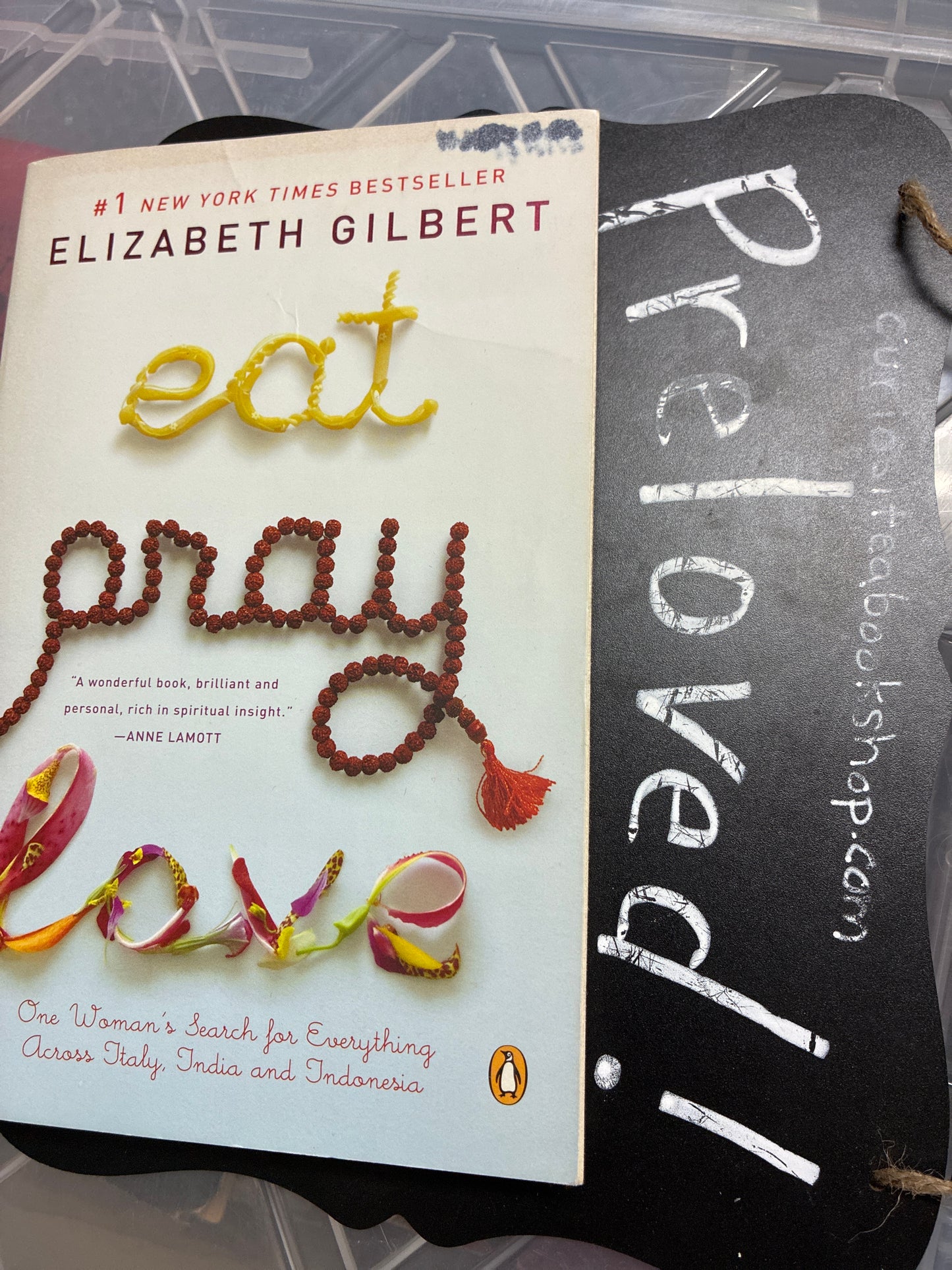 Preloved: Eat, Pray, Love: One Woman's Search for Everything Across Italy, India and Indonesia