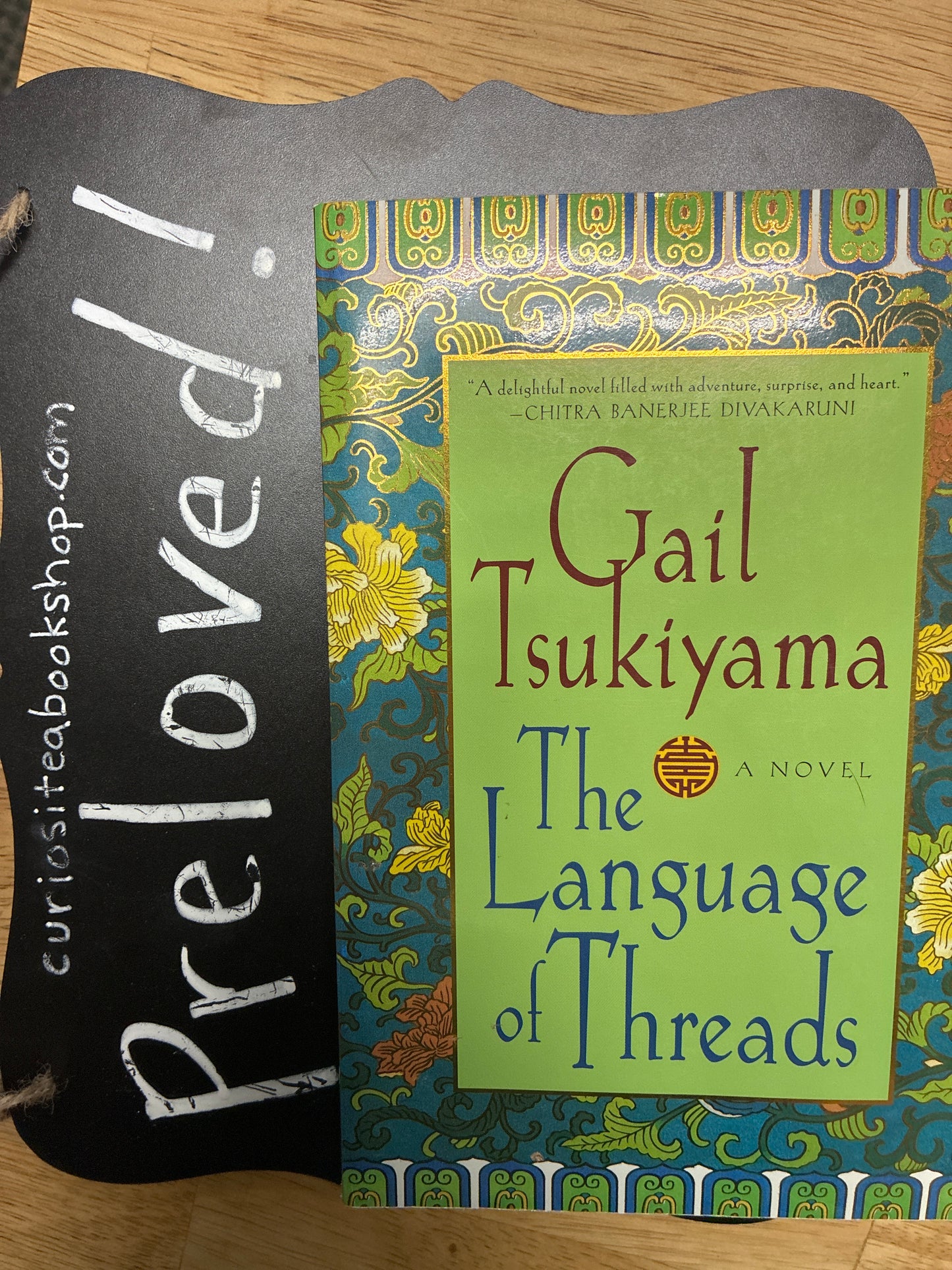 Preloved: The Language of Threads: A Novel