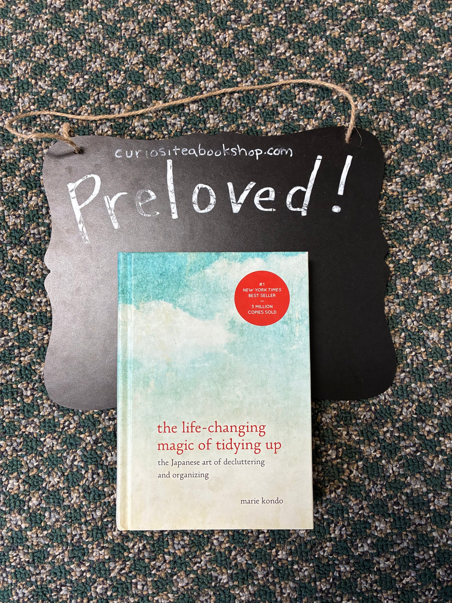 Preloved: The Life-Changing Magic of Tidying Up: The Japanese Art of Decluttering and Organizing