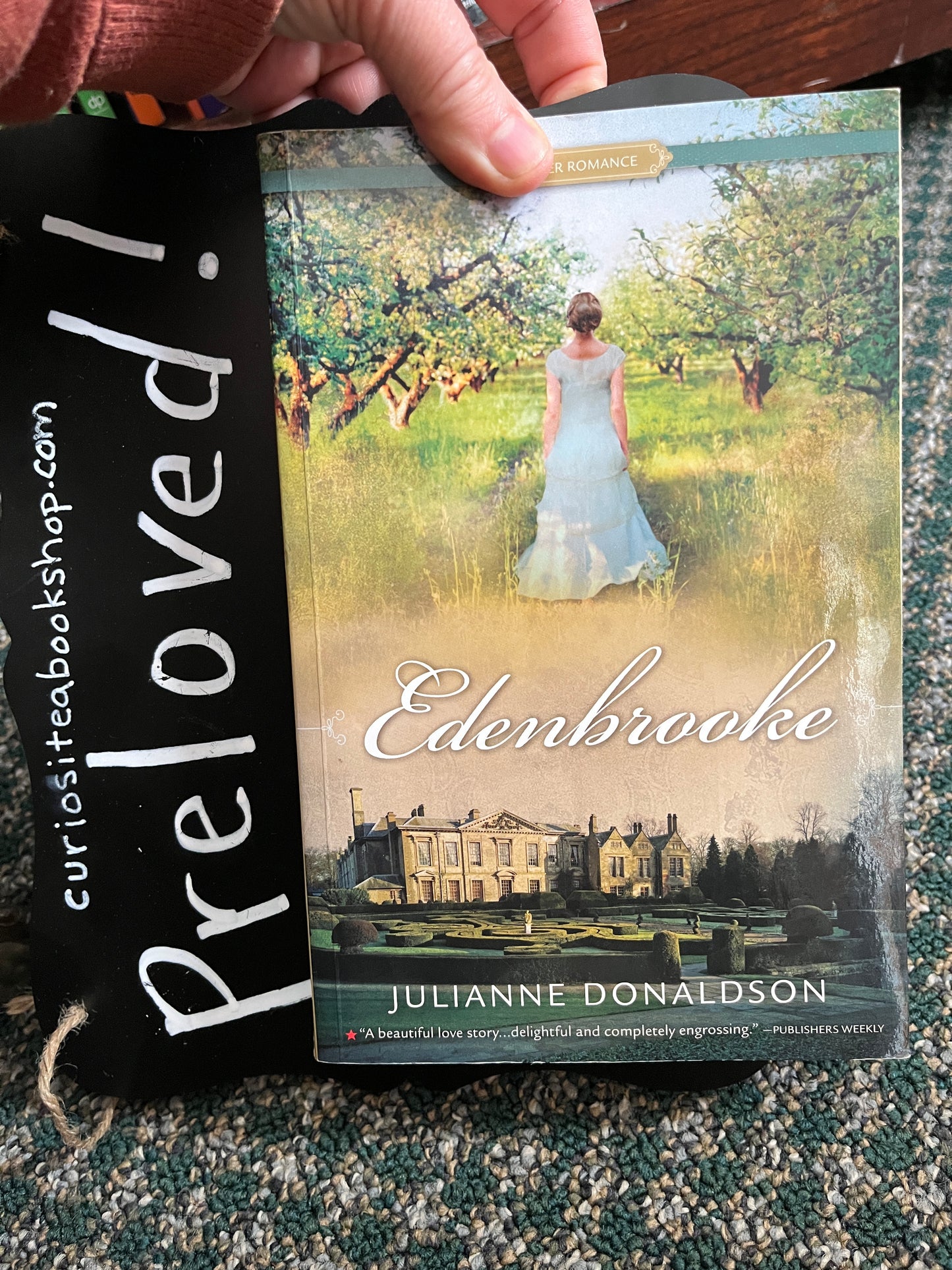 Preloved: Edenbrooke (Proper Romance)